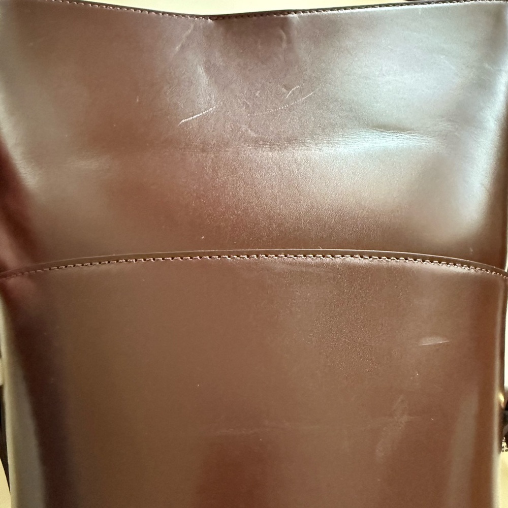 Sézane Gary Bag in Rich Brown Leather - Picture 7 of 7
